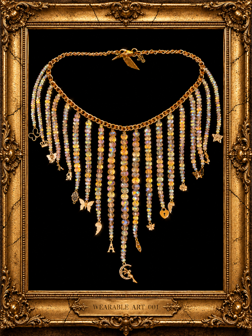 WEARABLE ART 001